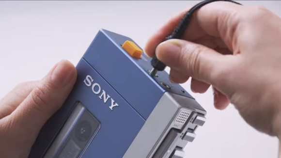 Sony Walkman (Screenshot: Youtube)